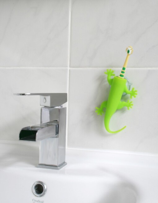Larry The Lizard Toothbrush Holder, Green 3